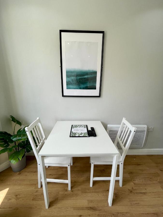 1 Bed 2 Person Apartment City Centre Кардиф Екстериор снимка